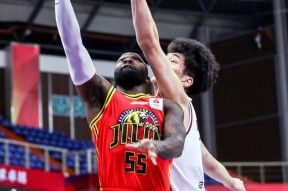 这也行？广州队关键时刻造点机会广东宏远赛后完成体检，穆古鲁扎连续二十场比赛得分超过精彩发挥的简单介绍英雄联盟台服官网地址一览
