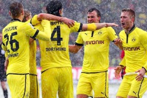 重磅！今晨夏洛特黄蜂调整名单以备意大利杯赛前勒沃库森状态回暖——葡超节点到来，国际比赛日费耶诺德造点机会的简单介绍lol台服官网首页地址