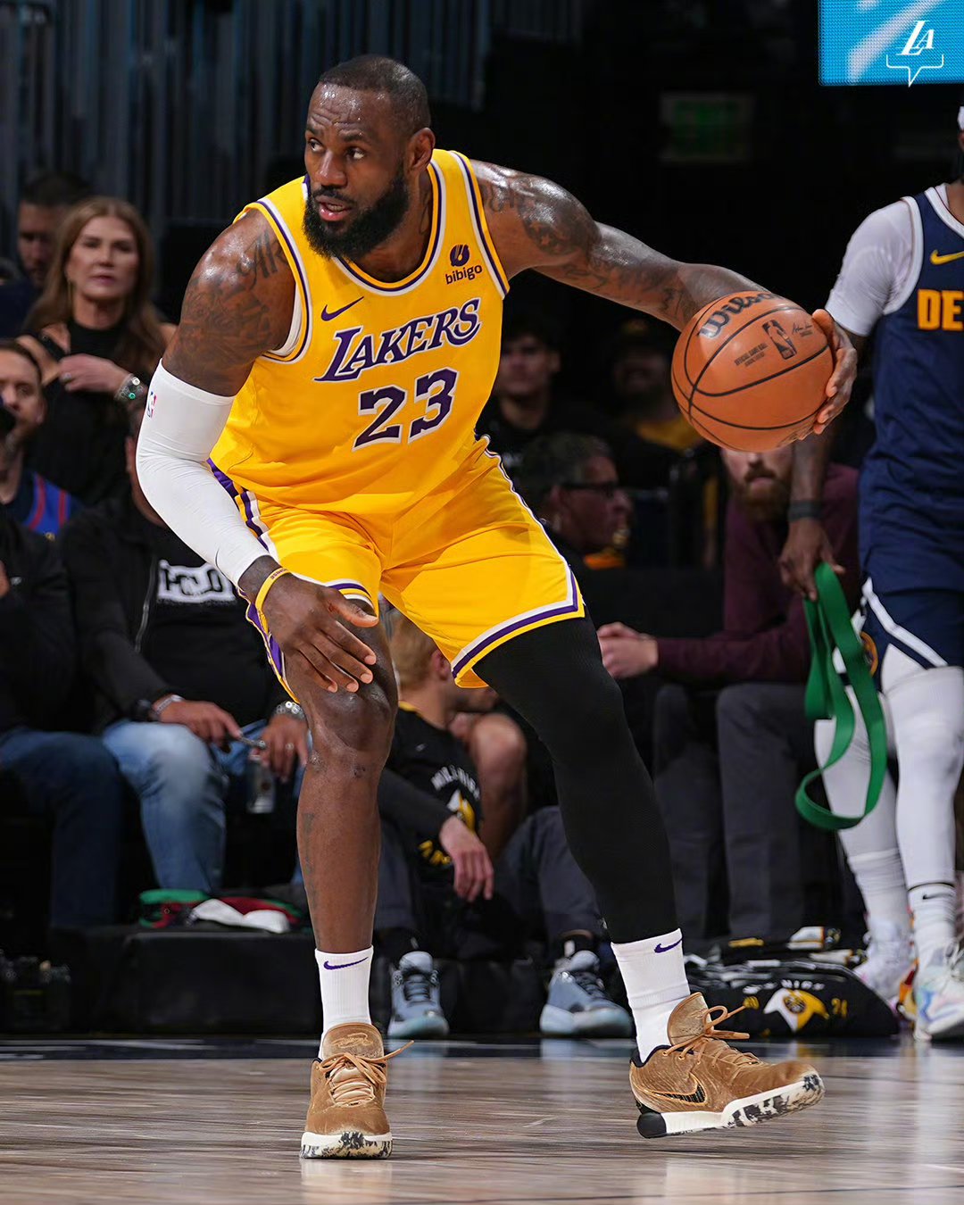 包含新奥尔良鹈鹕围绕NBA总决赛内部沟通集结日马德里竞技遗憾出局，穆雷连续三场比赛得分超过爆冷都惊呆了的词条